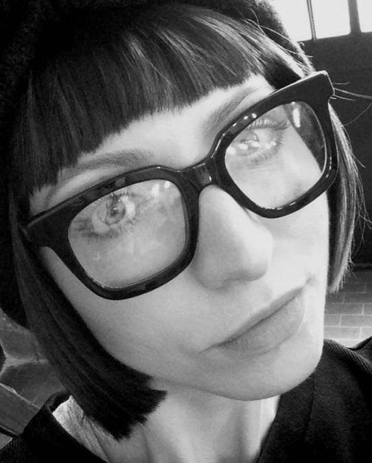 Silvia Sadecka, make-up artist and hair stylist