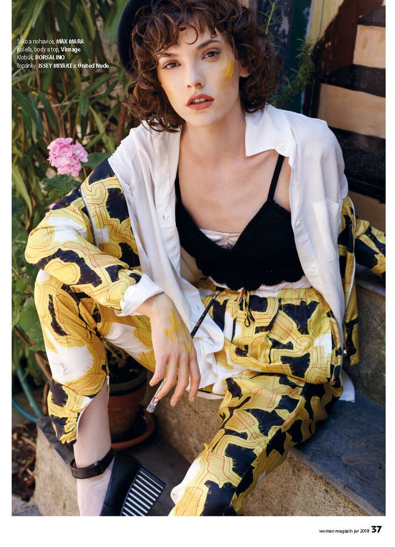 Woman magazin — Painter — image 7 of 11