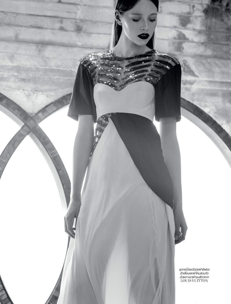 L'Officiel Thailand — Crisp Clean Chic — image 4 of 10