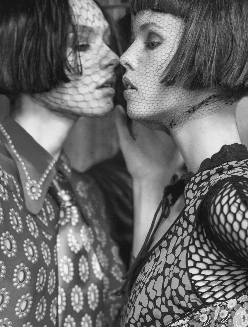 L'Officiel Thailand — Romance calling — image 8 of 15